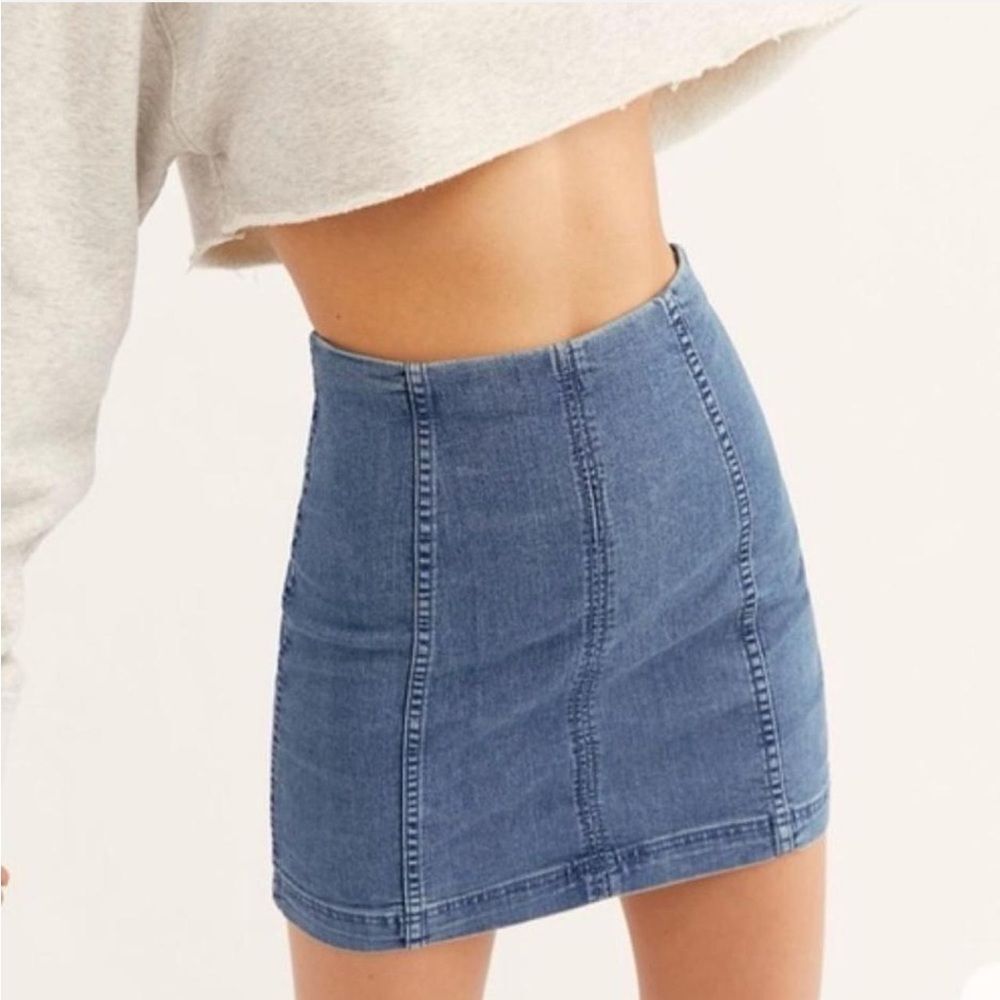 Free People Modern Femme Denim Mini Skirt size 12 preppy minimalist flirty